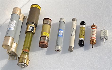 Fuse (electrical) .